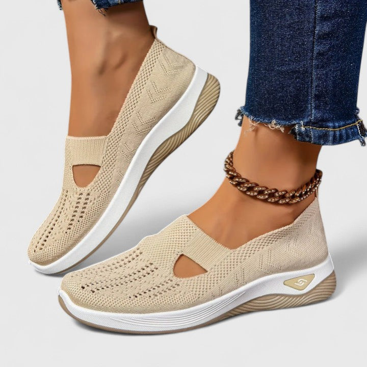 Donna - Women's Slip-On Breathable Mesh-Walking-Sneaker