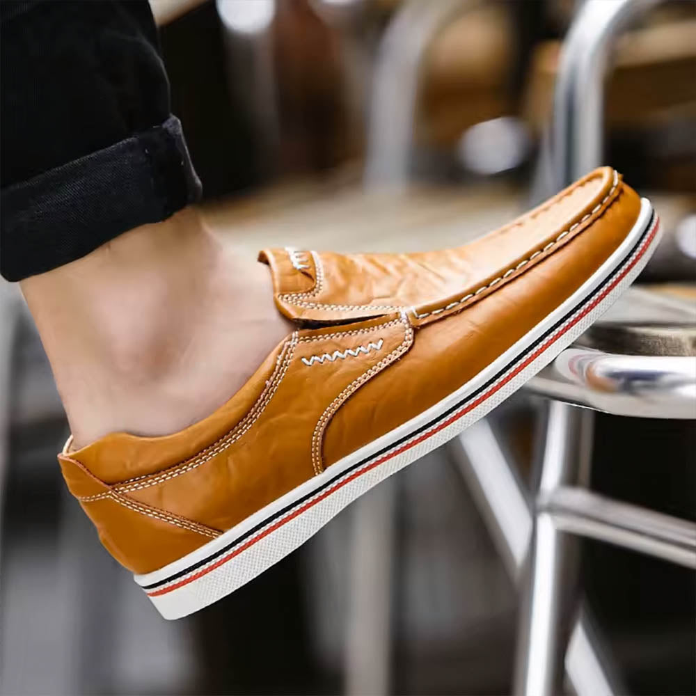 Iain - Men's Spring Moc Toe Loafers with Contrast Stitching