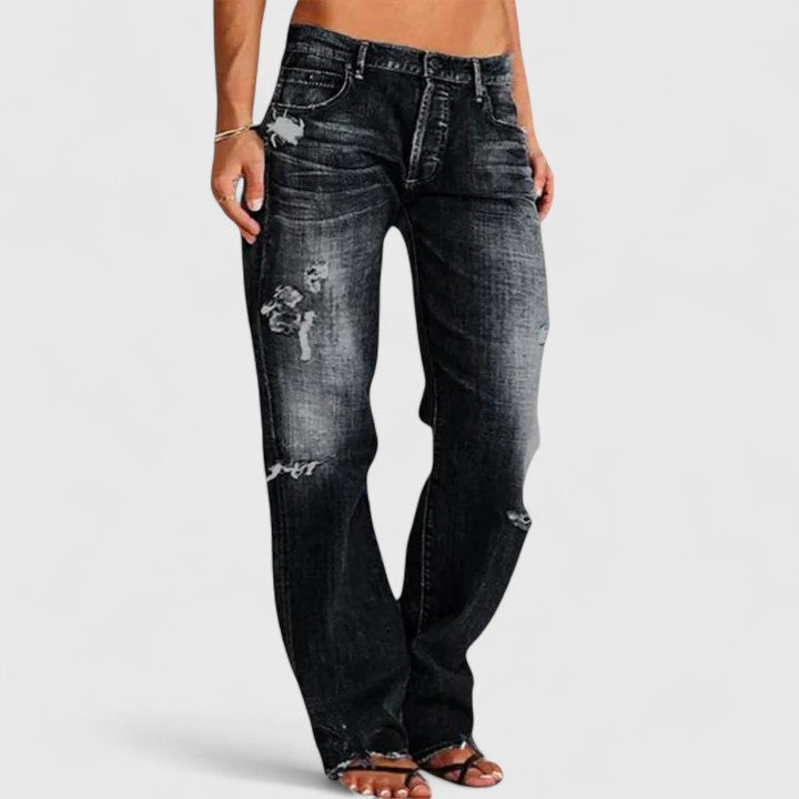 Clara - Women's Vintage-Jeans with Relaxed Fit and Waschung