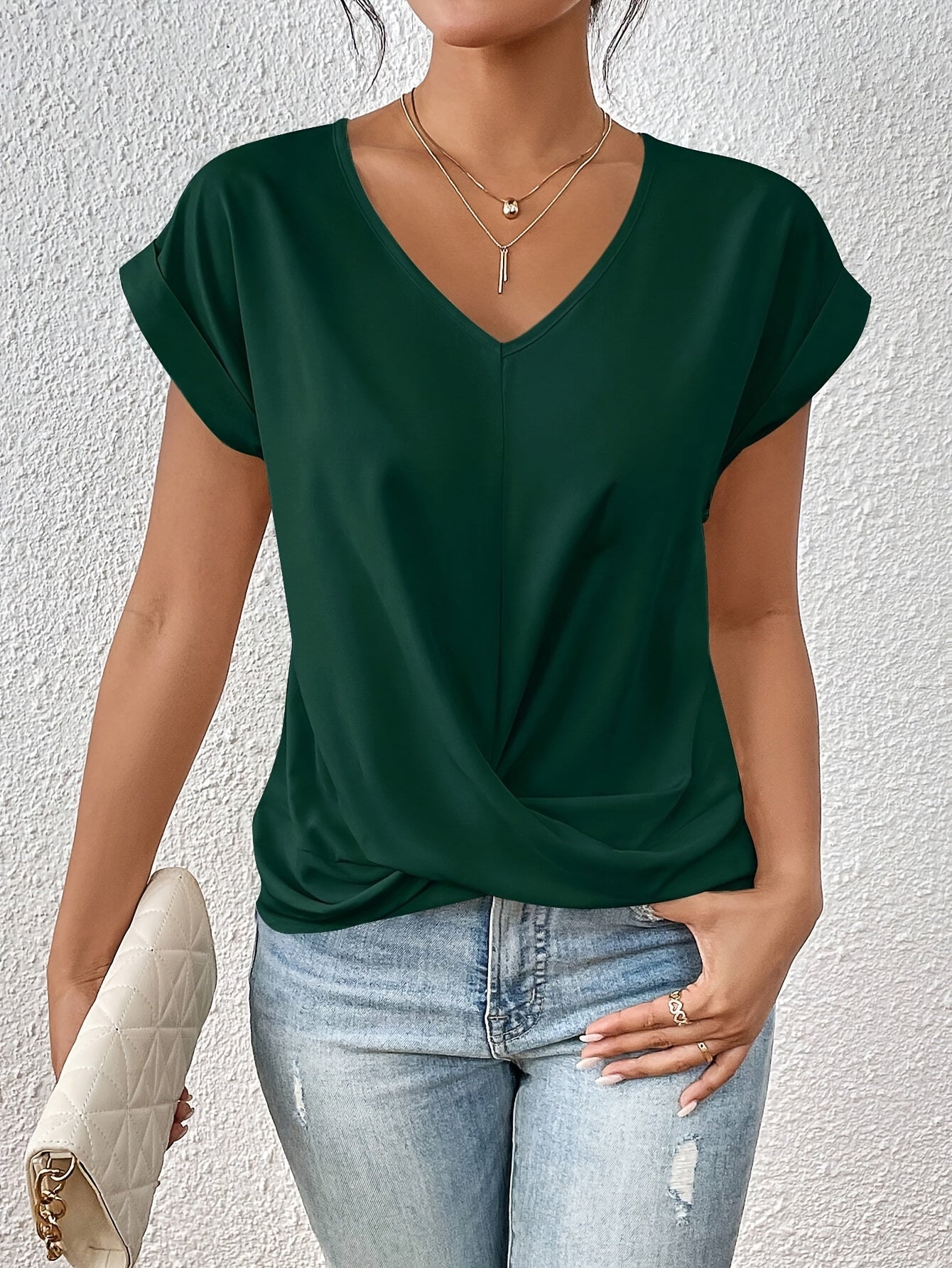Jordan - Comfortable T-Shirt with Sweetheart-Neckline for Everyday