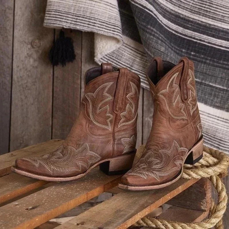 Amber - Women's Stylish Cowboy-Boots with Western-Stickerei