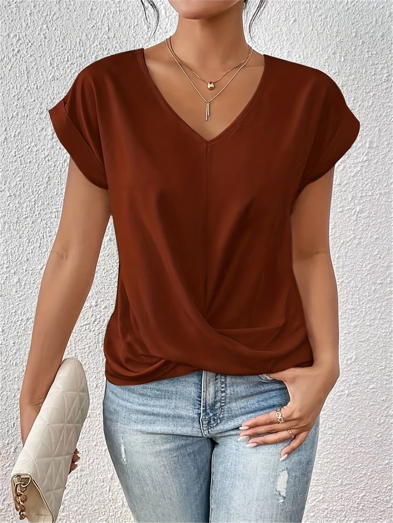 Jordan - Comfortable T-Shirt with Sweetheart-Neckline for Everyday