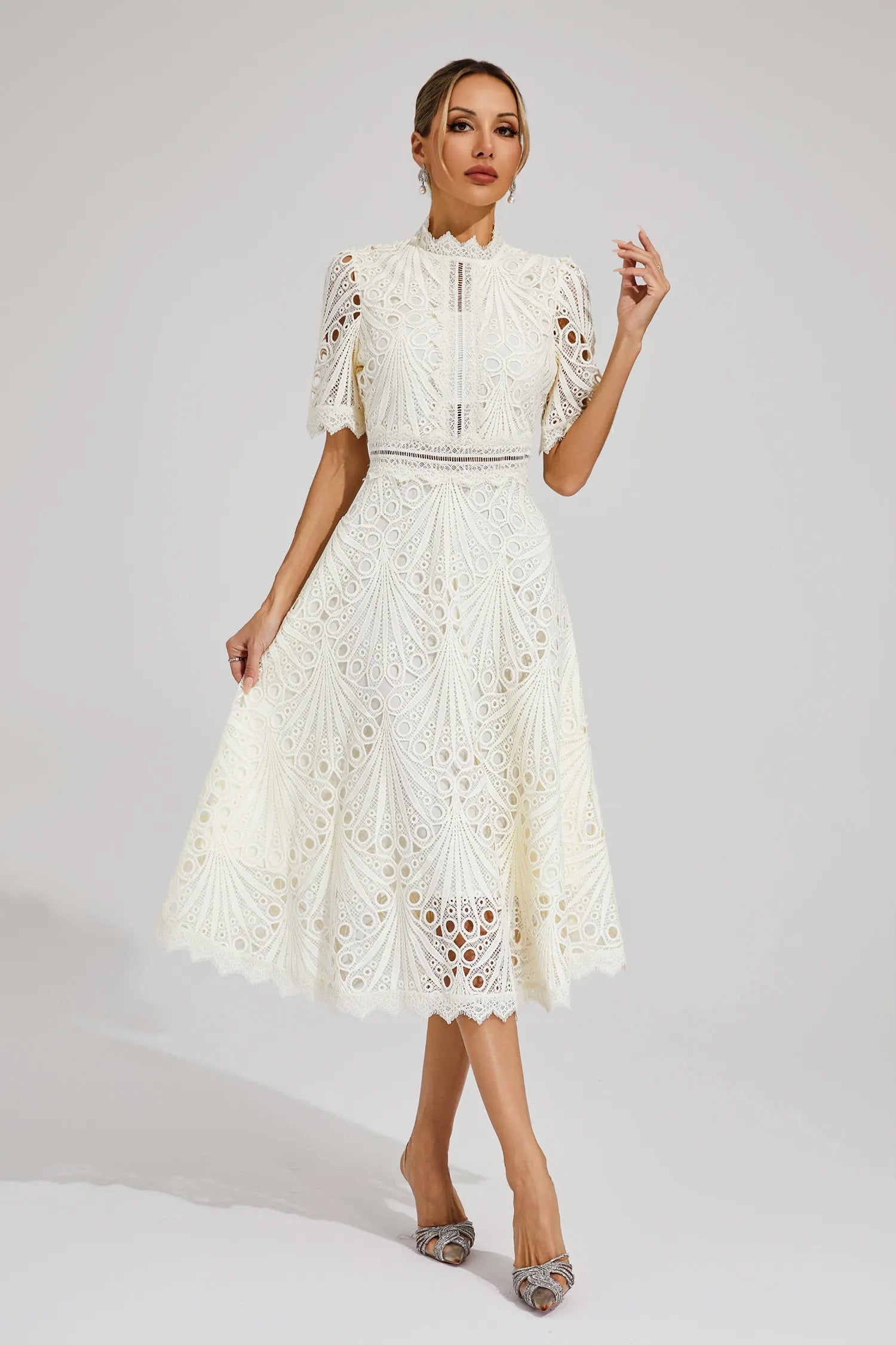 Victoria - Women's Chic Lace Midi Dress
