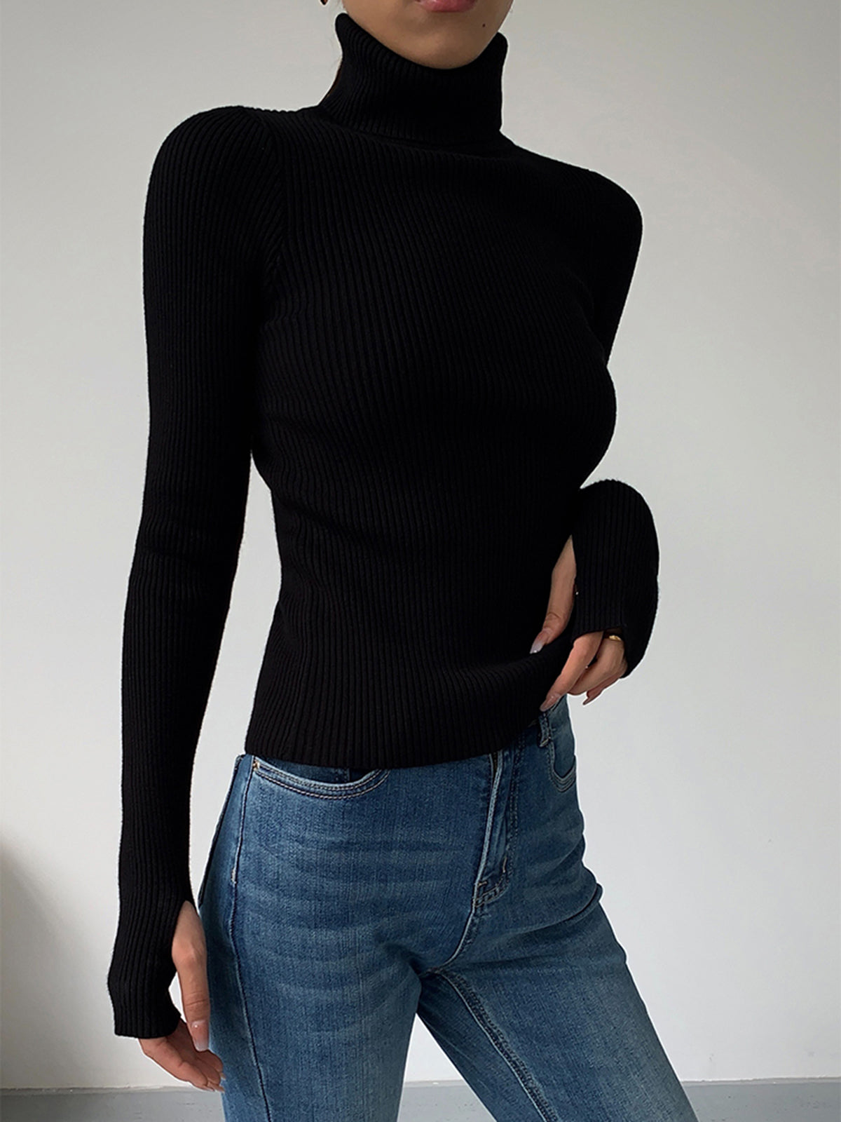 Lynne - Women's Minimalistisches Schlankes Turtleneck Top