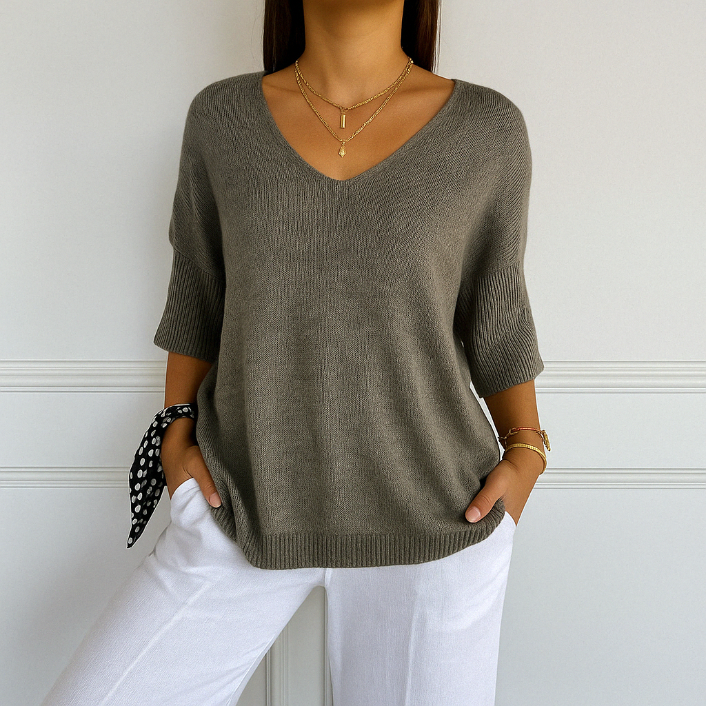 Eliza - Women's Sweater with V-Neck and Short Sleeve