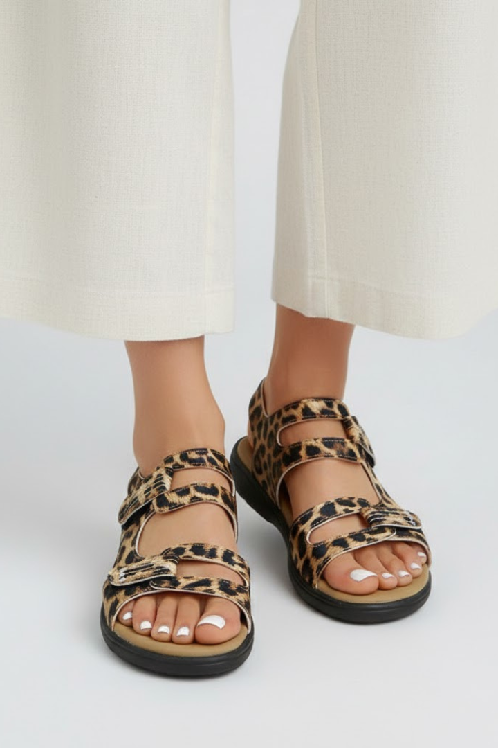 Amelia - Women's-Sandals with Heel and mehreren Strap in Zehenbereich