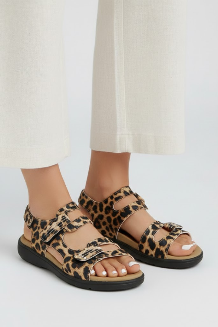 Amelia - Women's-Sandals with Heel and mehreren Strap in Zehenbereich