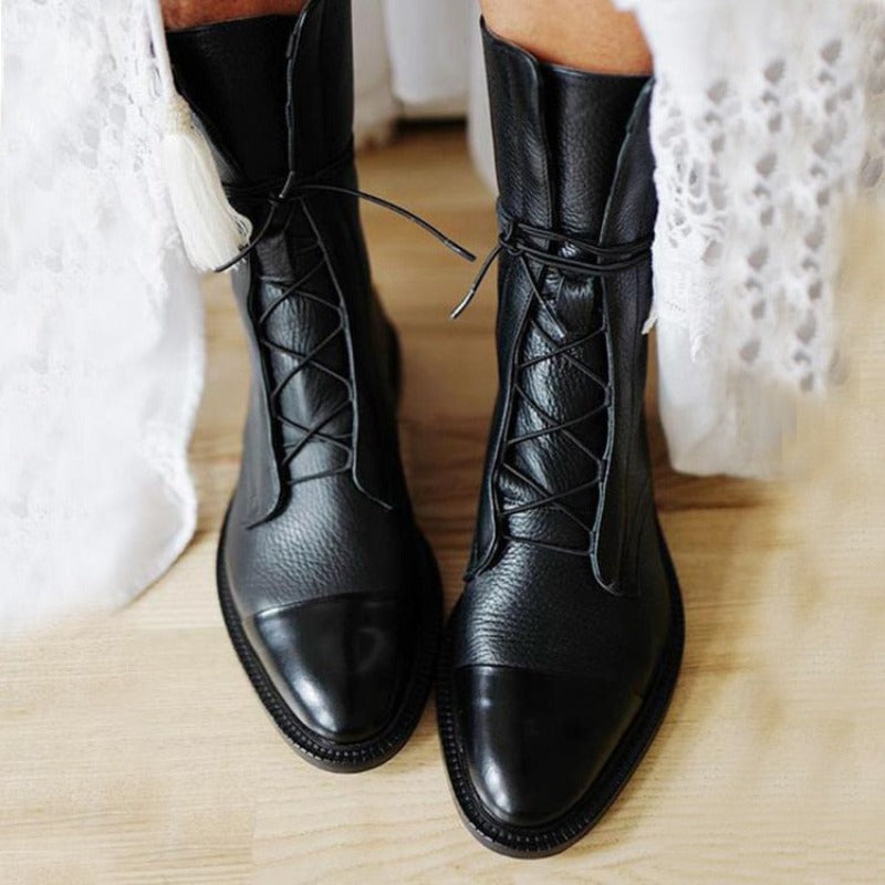 Abigail - Women's Casual Shoes with Round Toe and Ankle-High