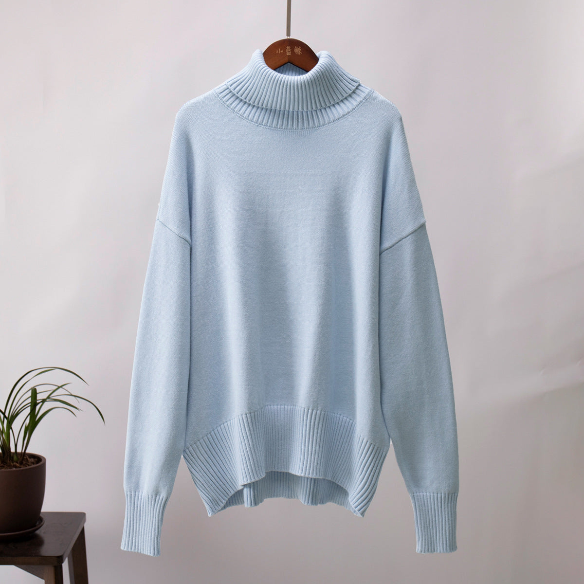 Amber - Women's Casual Warm Knit Sweater with geripptem Saum