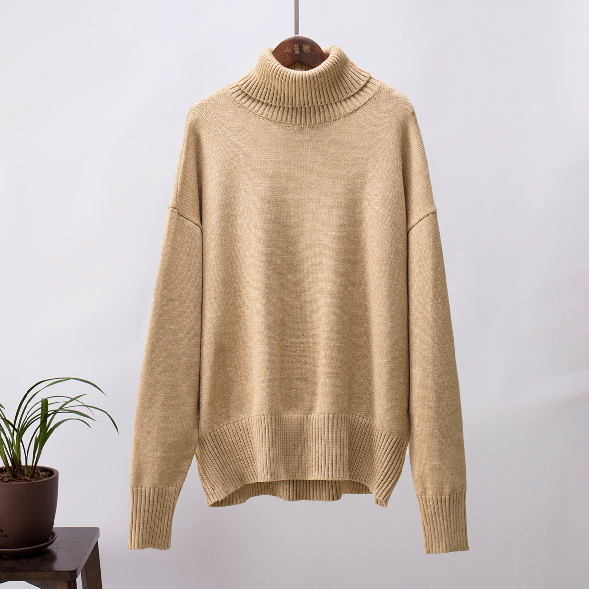 Amber - Women's Casual Warm Knit Sweater with geripptem Saum
