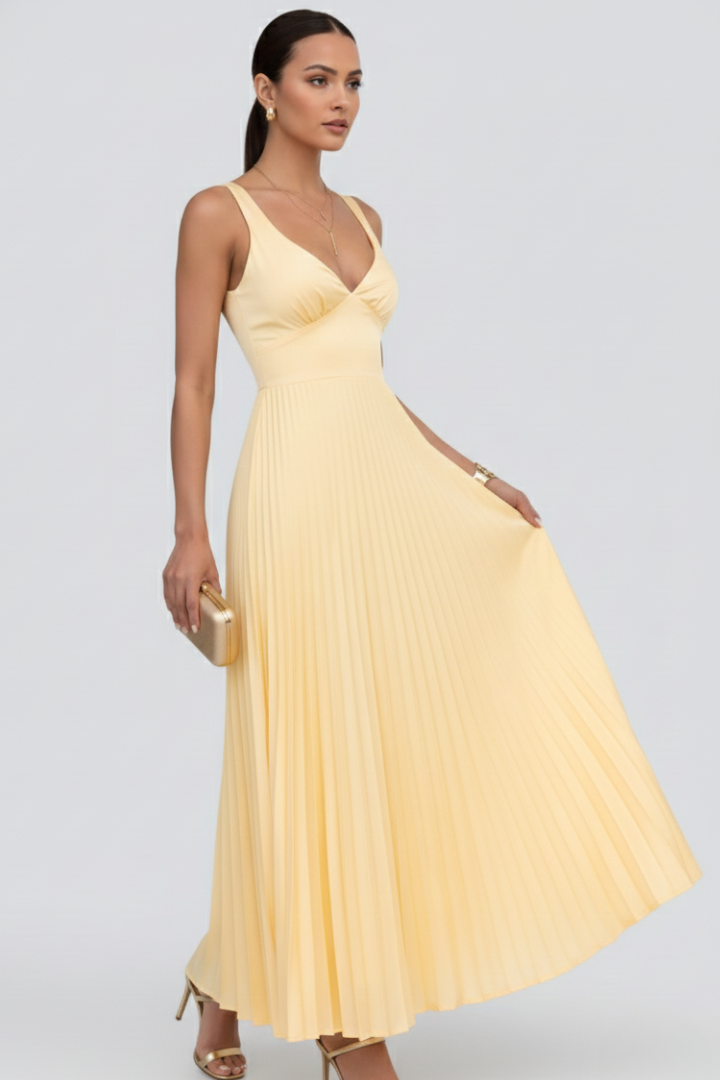 Nicola - Women's V-Neck Maxi Dress with pleated Skirt