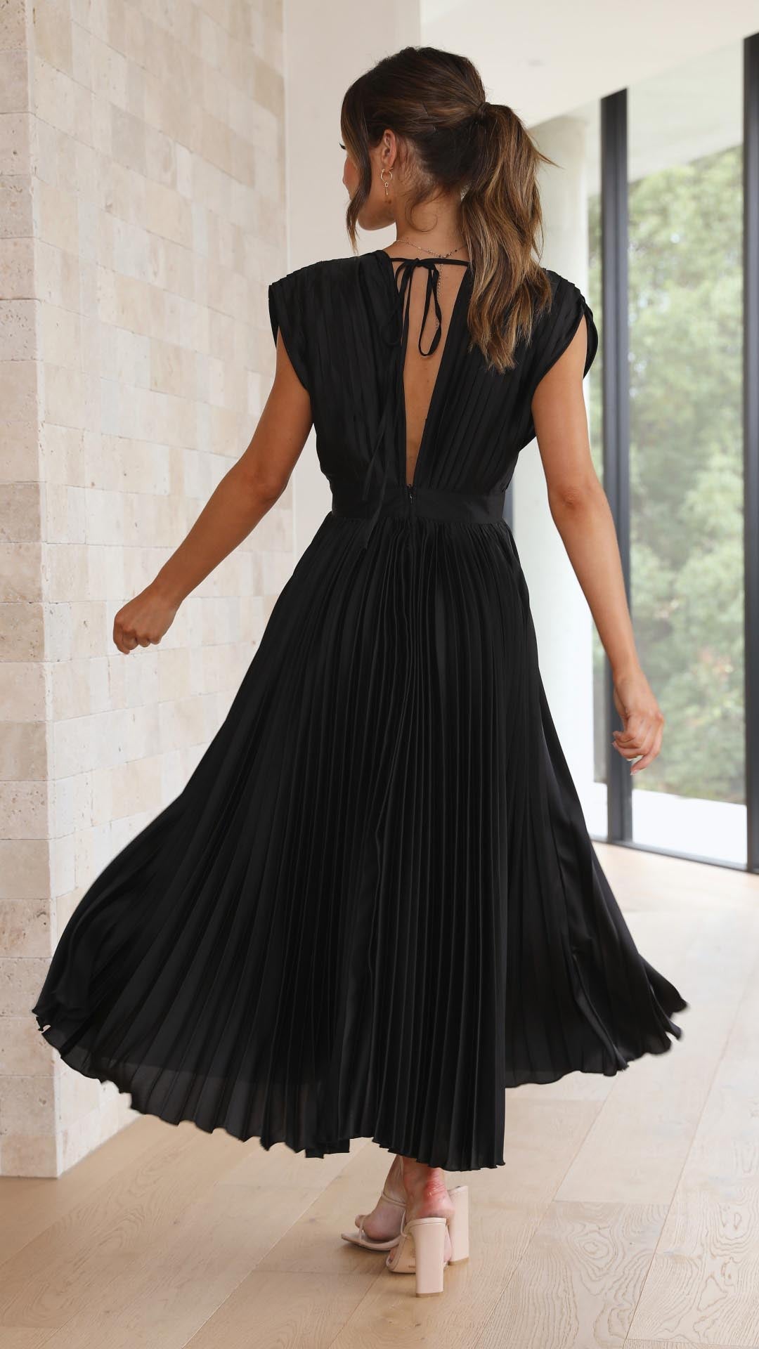 Isabella - Women's Klassisches Gefaltetes Maxi Dress