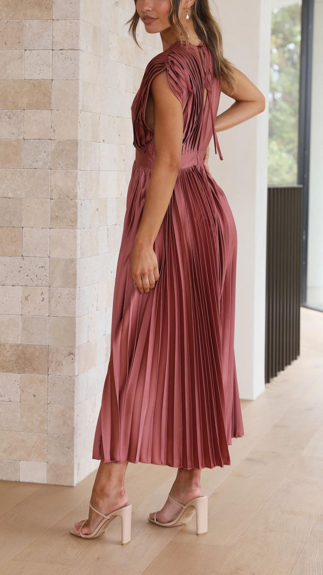 Isabella - Women's Klassisches Gefaltetes Maxi Dress