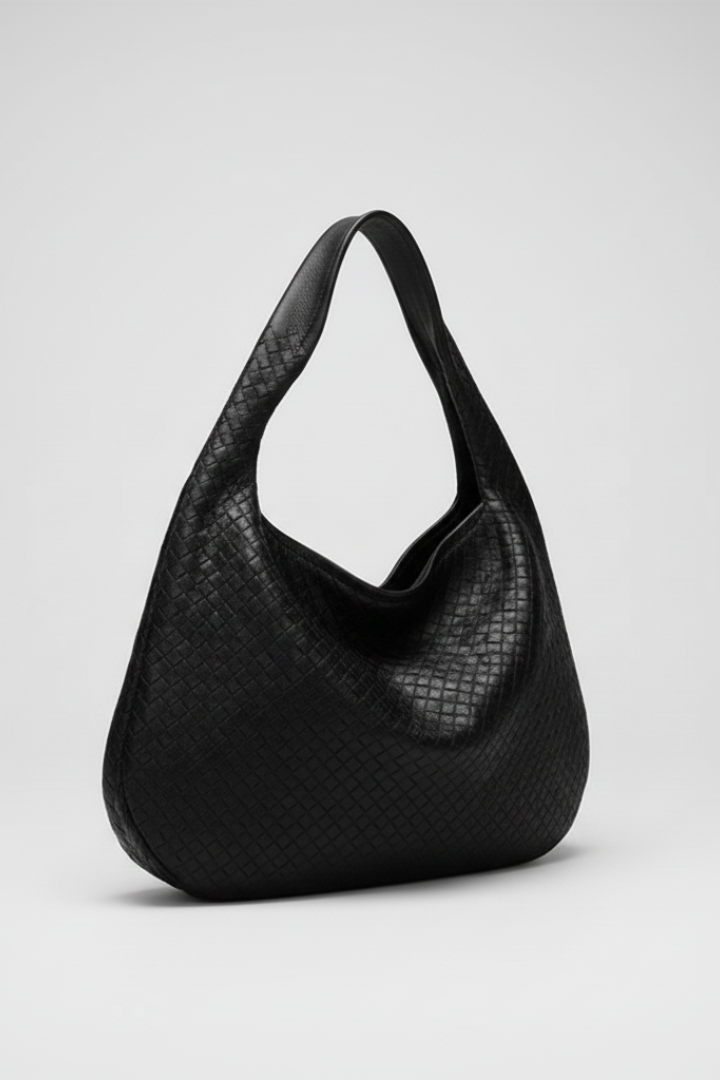 Lily - Women's Shoulder Bag with Einzelriemen and Abgerundeter Form