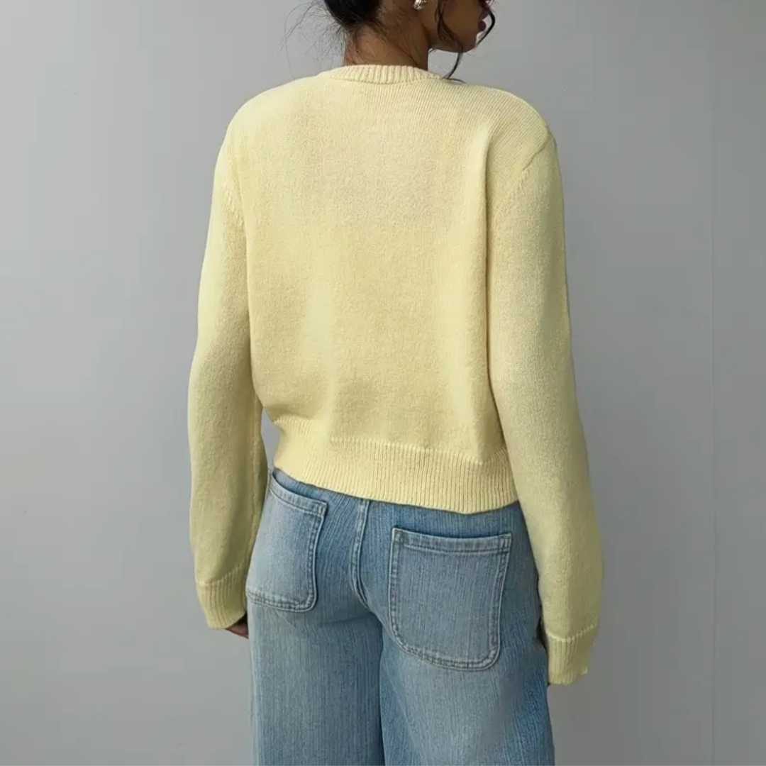 Isabella - Women's Spring Cardigan with Collar and Buttons