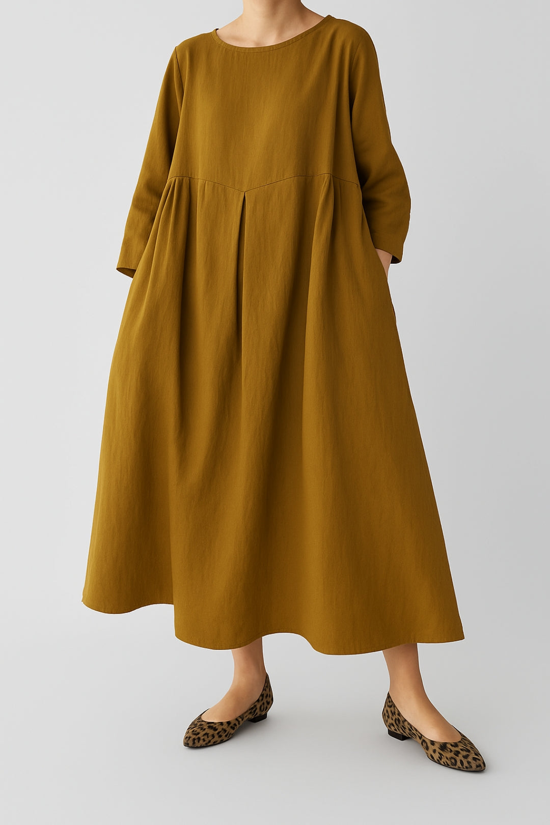 Emily - Women's Casual Midi Dress with Front Pleats