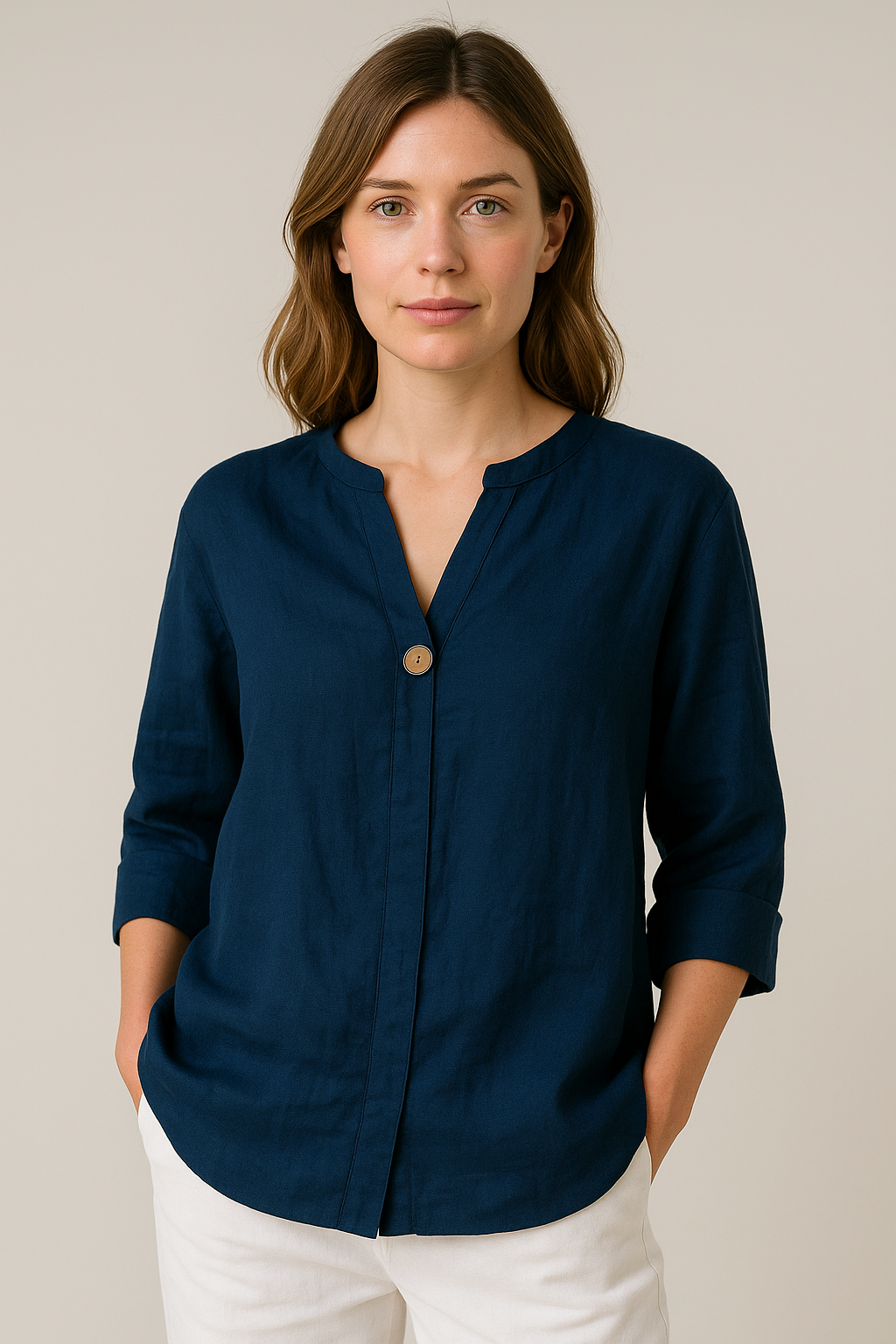 Valerie - Women's Relaxed sitzende Blouse with V-Neck and Knopfdetails