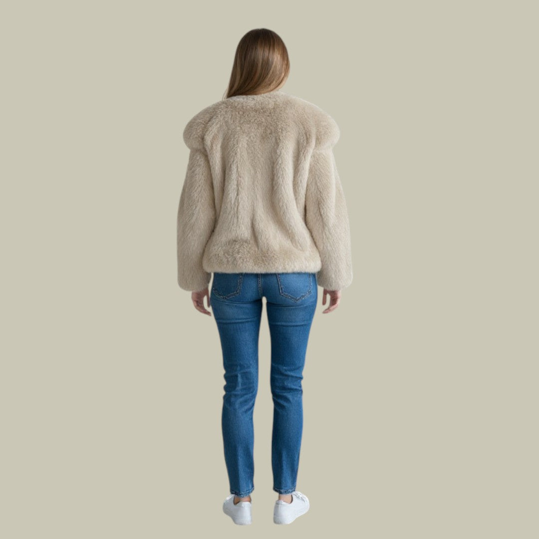 Lorraine - Women's Oversized Turtleneck Sweater for Spring