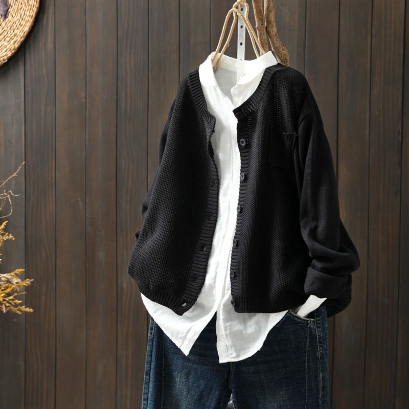 Nicola - Women's Oversized Cardigan with Buttons