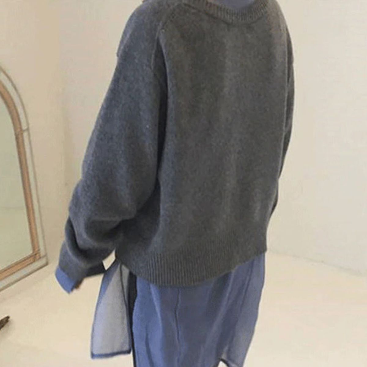 Molly - Women's Spring Sweater with Buttons