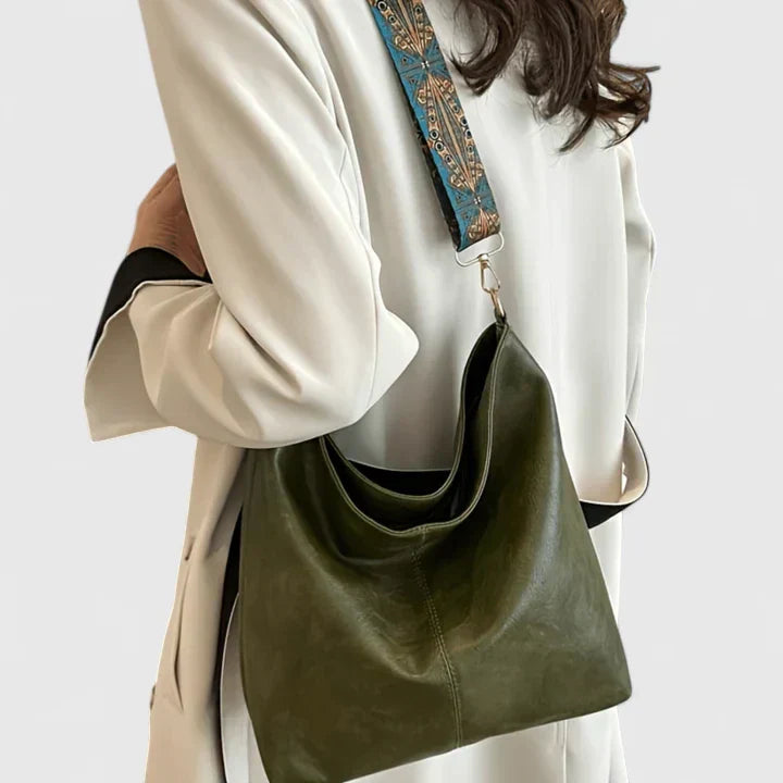 Caroline - Women's Shoulder Bag with einzigartigem Style