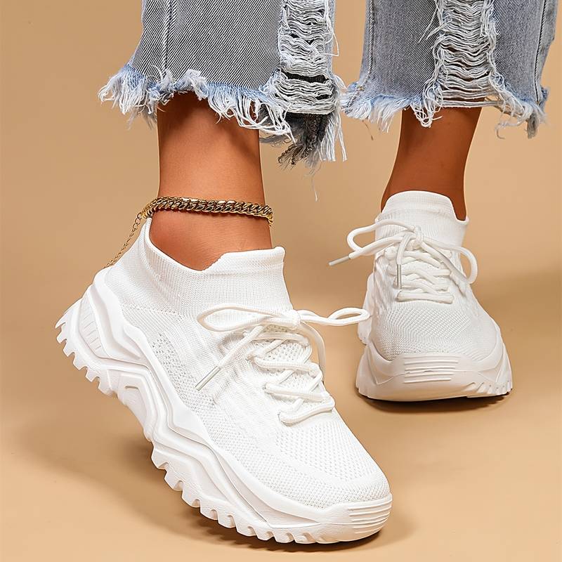 Gillian - Women's Trendige Lace-Up Sneakers with chunky Sole