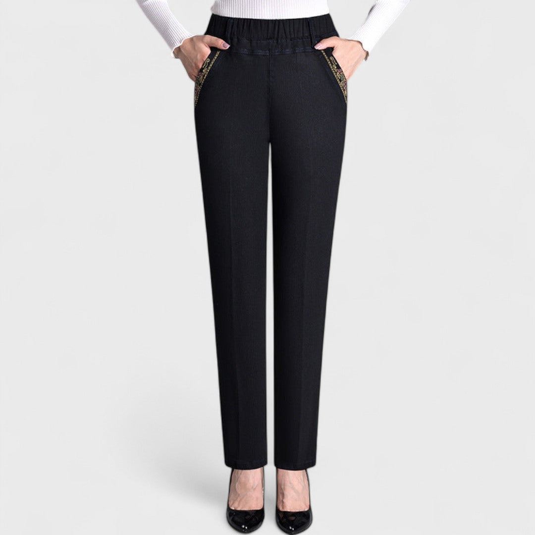 Lily - Women's Comfortable Stretch-Jeans with Side Pockets and elastischem Waistband