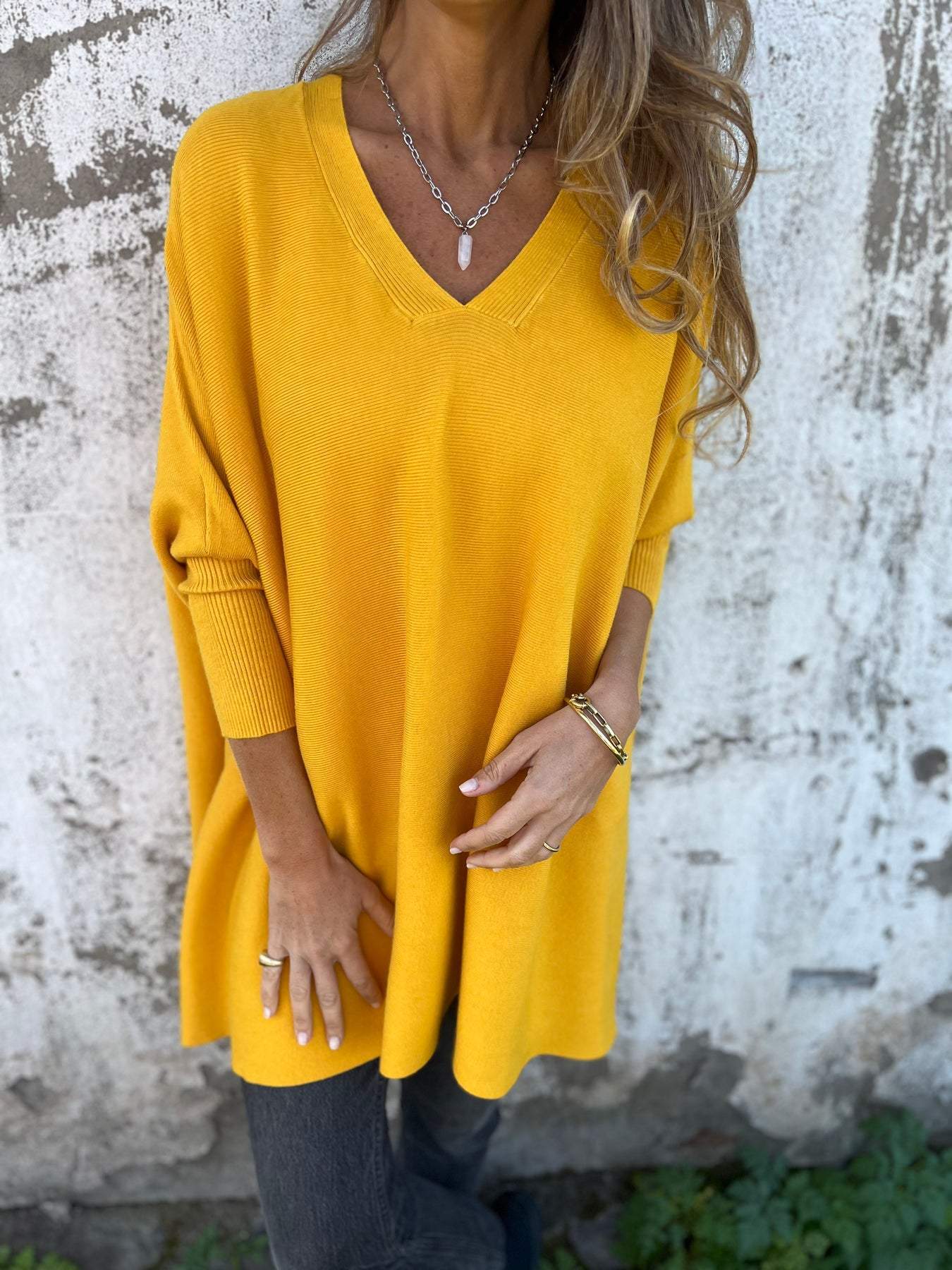 Sophia - Women's Sweater with Relaxed Fit and V-Neck