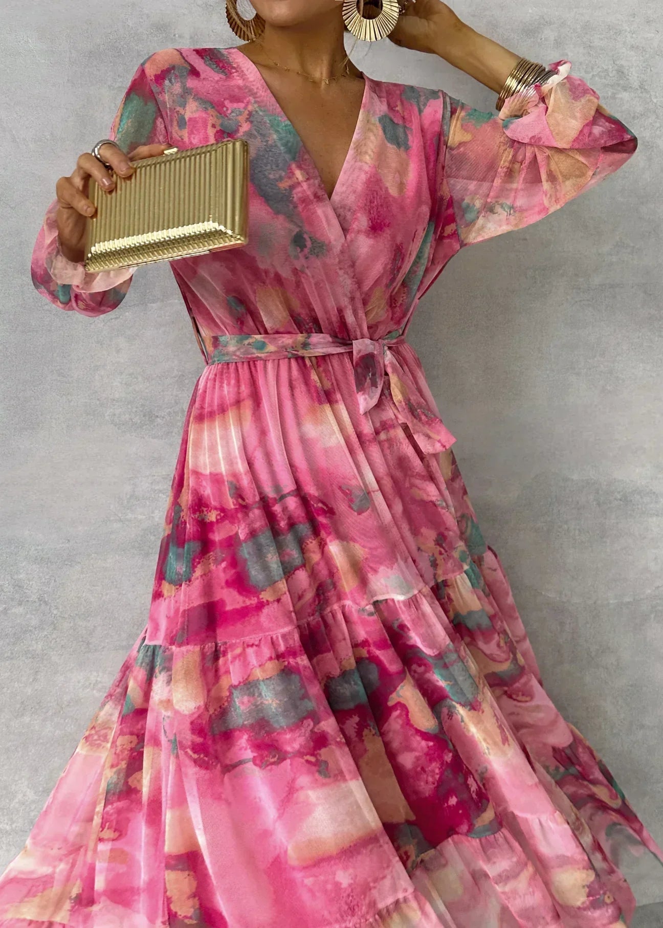 Yvonne - Women's Flowing, pleated Maxi Dress with Belt and Floral Print