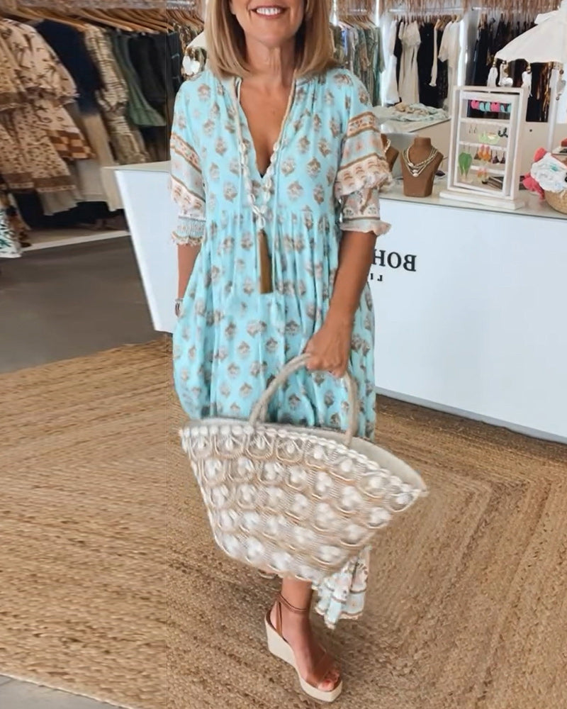 Ava - Women's Printed Midi-Dress with V-Neck