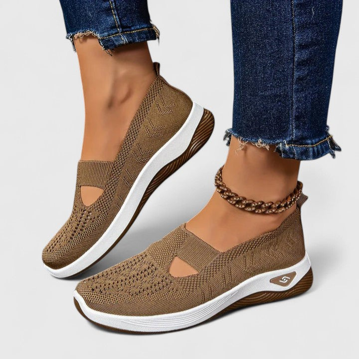 Donna - Women's Slip-On Breathable Mesh-Walking-Sneaker