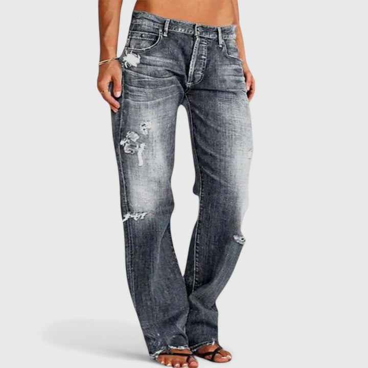 Clara - Women's Vintage-Jeans with Relaxed Fit and Waschung