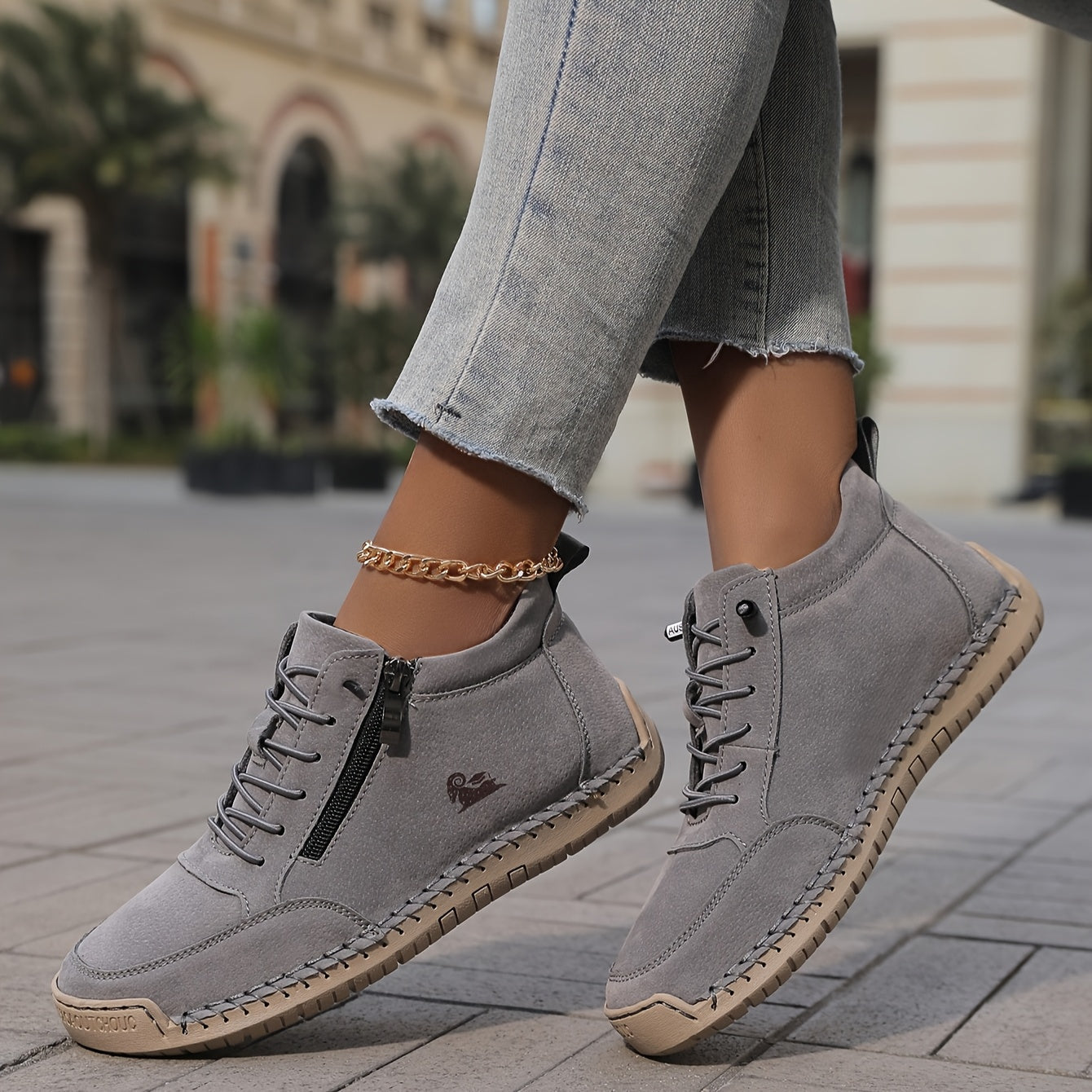 Isabella - Women's Comfortable Lace-Up Shoes with Zip