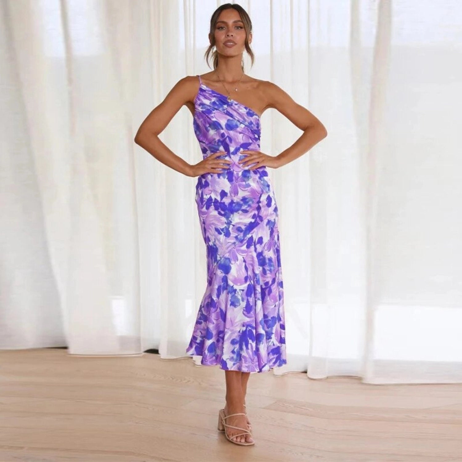 Eva - Women's Summer Maxi Dress with asymmetric Cut and Floral Print