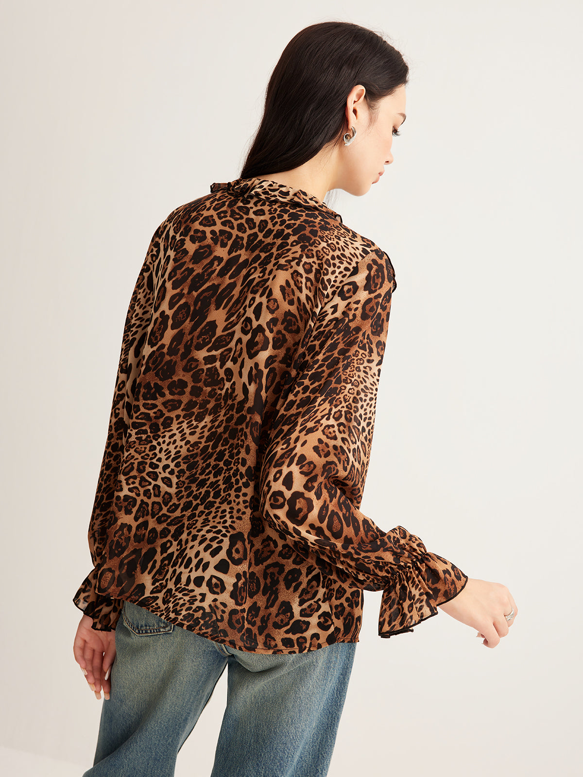 Eva - Women's Summer Leopardenbluse with Ruffle Collar