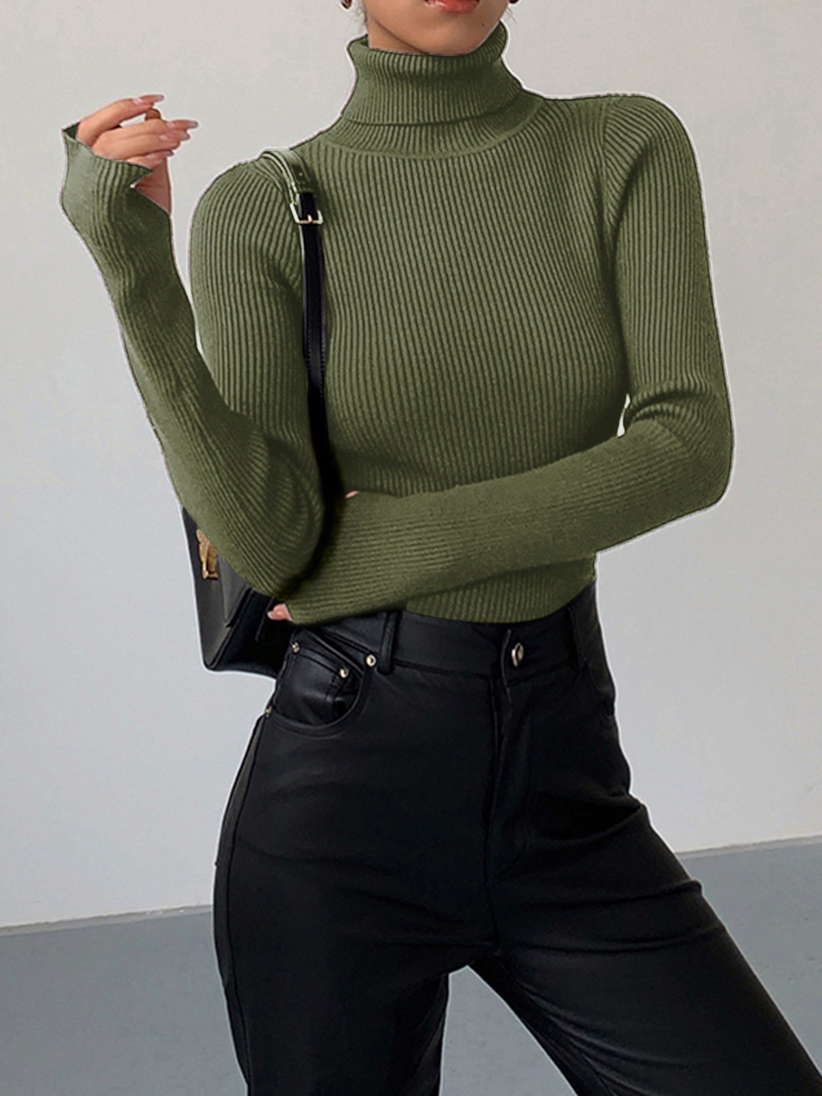 Lynne - Women's Minimalistisches Schlankes Turtleneck Top