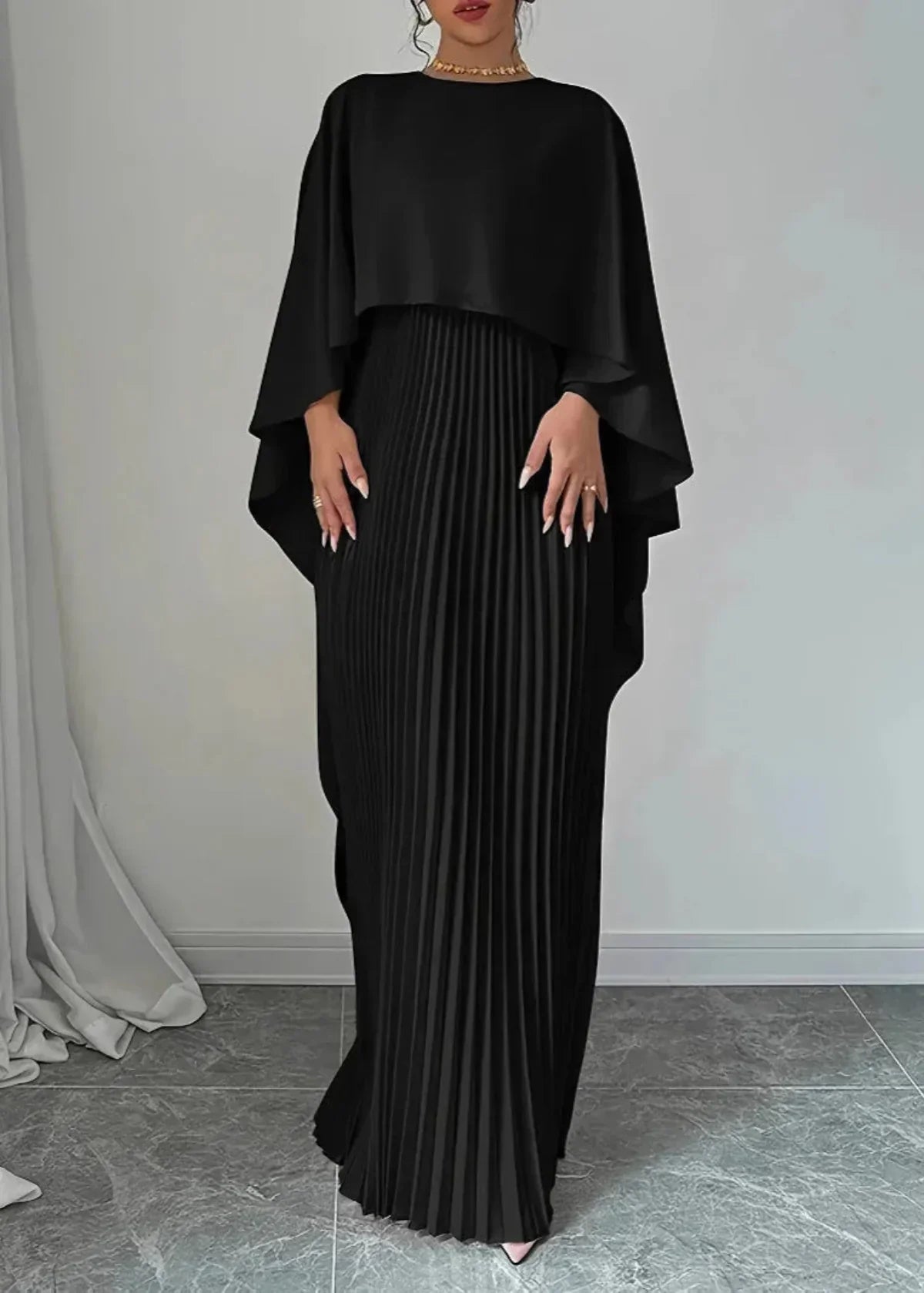 Lottie - Women's Wedding Guest Gefaltetes Cape Maxi Dress