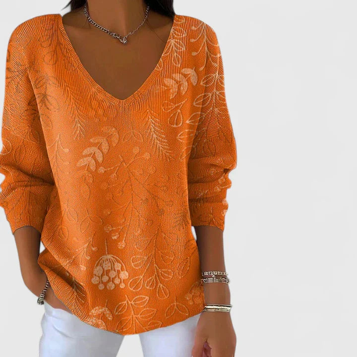 Beverley - Women's Casual-Top with V-Neck and Floral Print