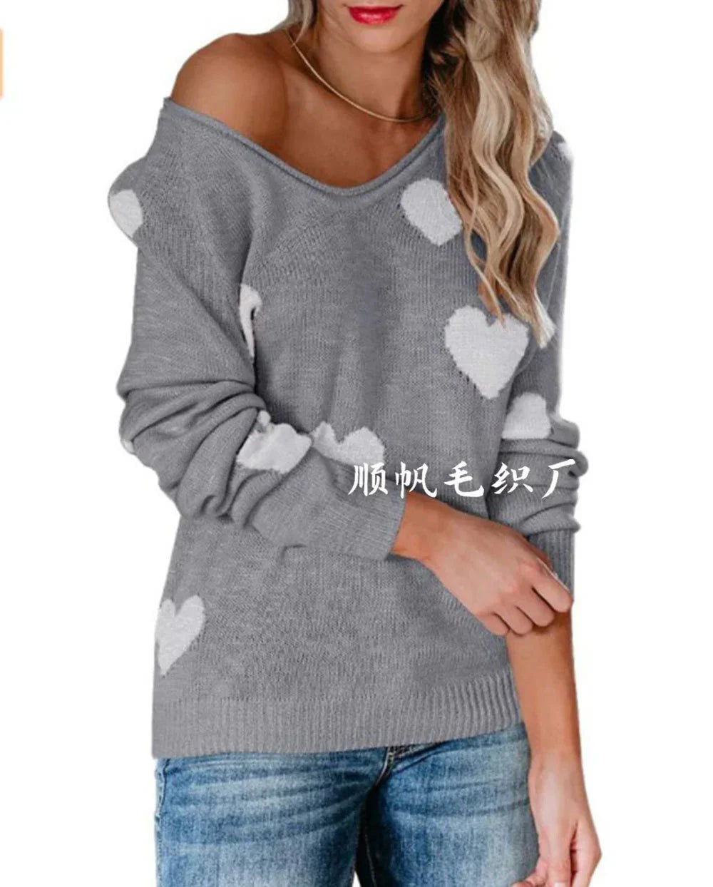 Alice - Women's-Christmas Sweater with Herzmuster