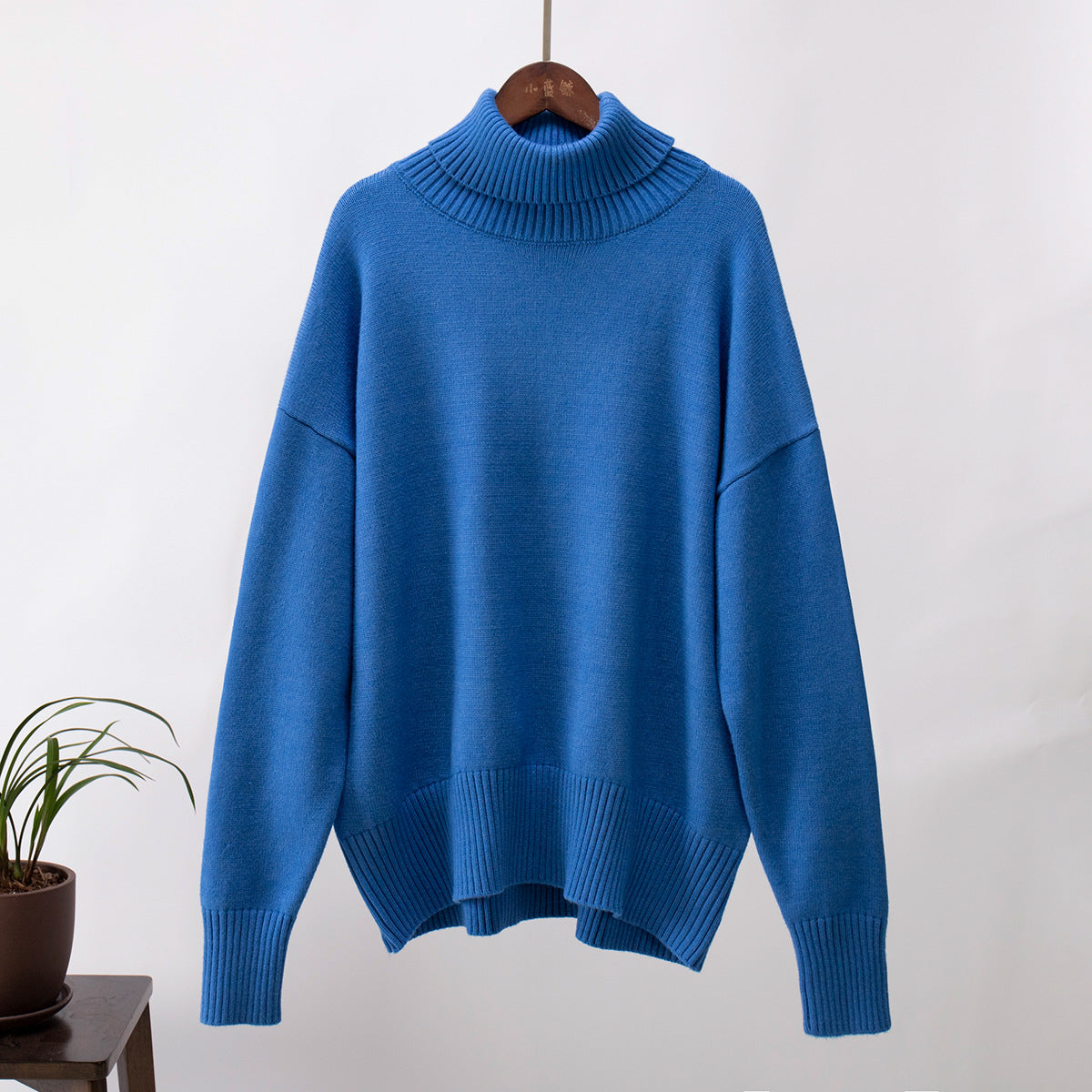 Amber - Women's Casual Warm Knit Sweater with geripptem Saum