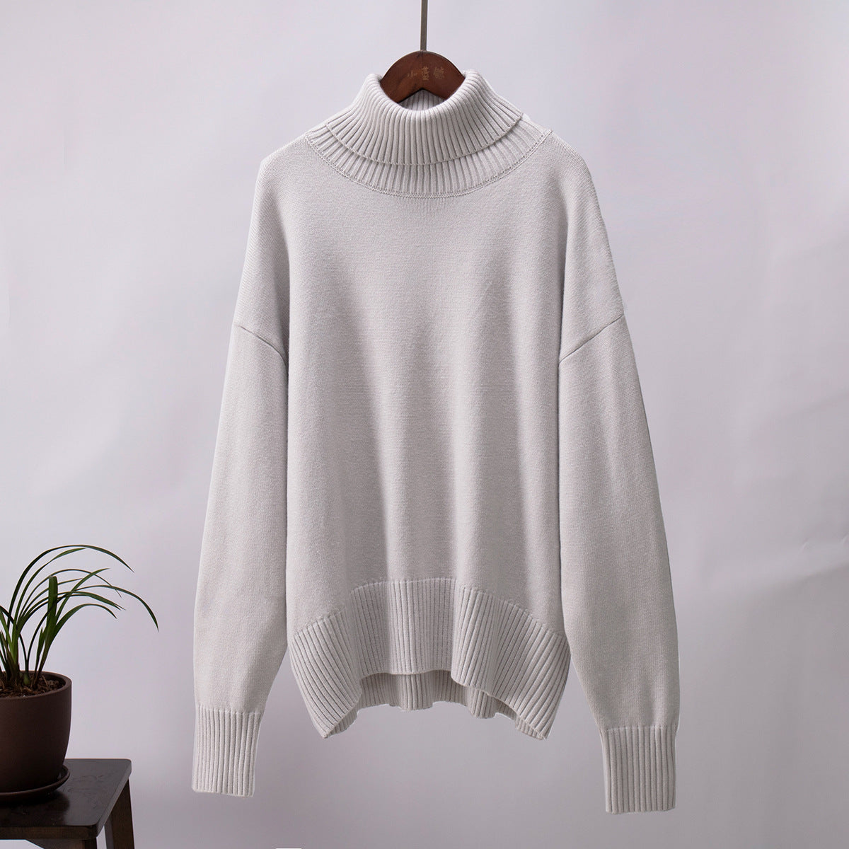 Amber - Women's Casual Warm Knit Sweater with geripptem Saum
