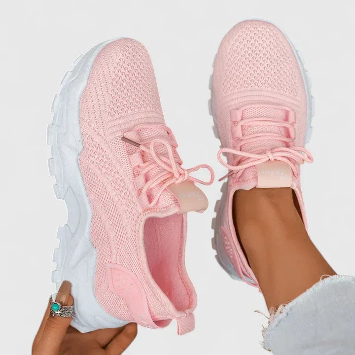 Denise - Women's Relaxed Chic Comfortable Lace-Up Sneakers