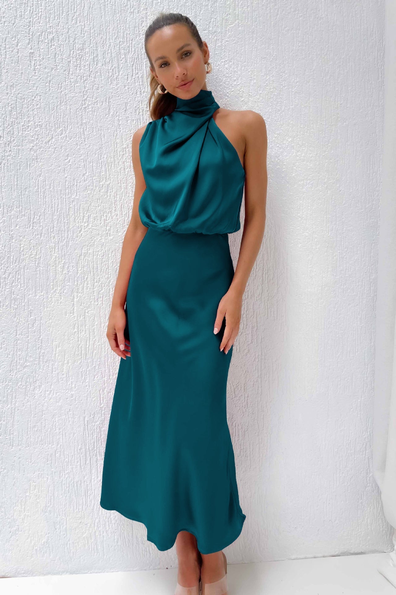 Ruby - Women's Chic Halterneck Evening Dress