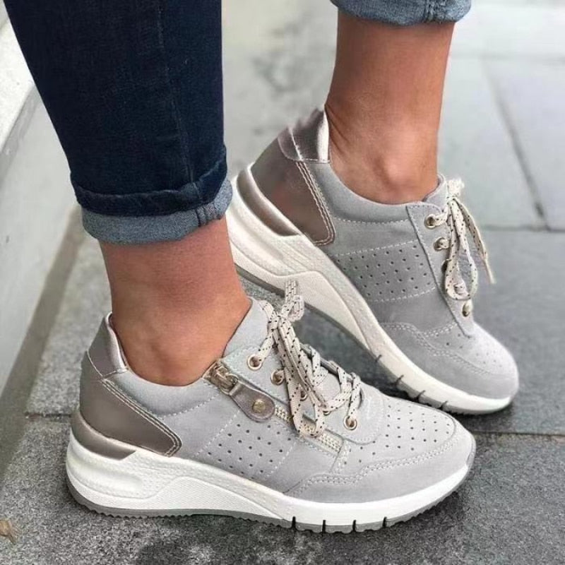 Susan - Women's Casual-Sneaker with runder Lace and Lacing