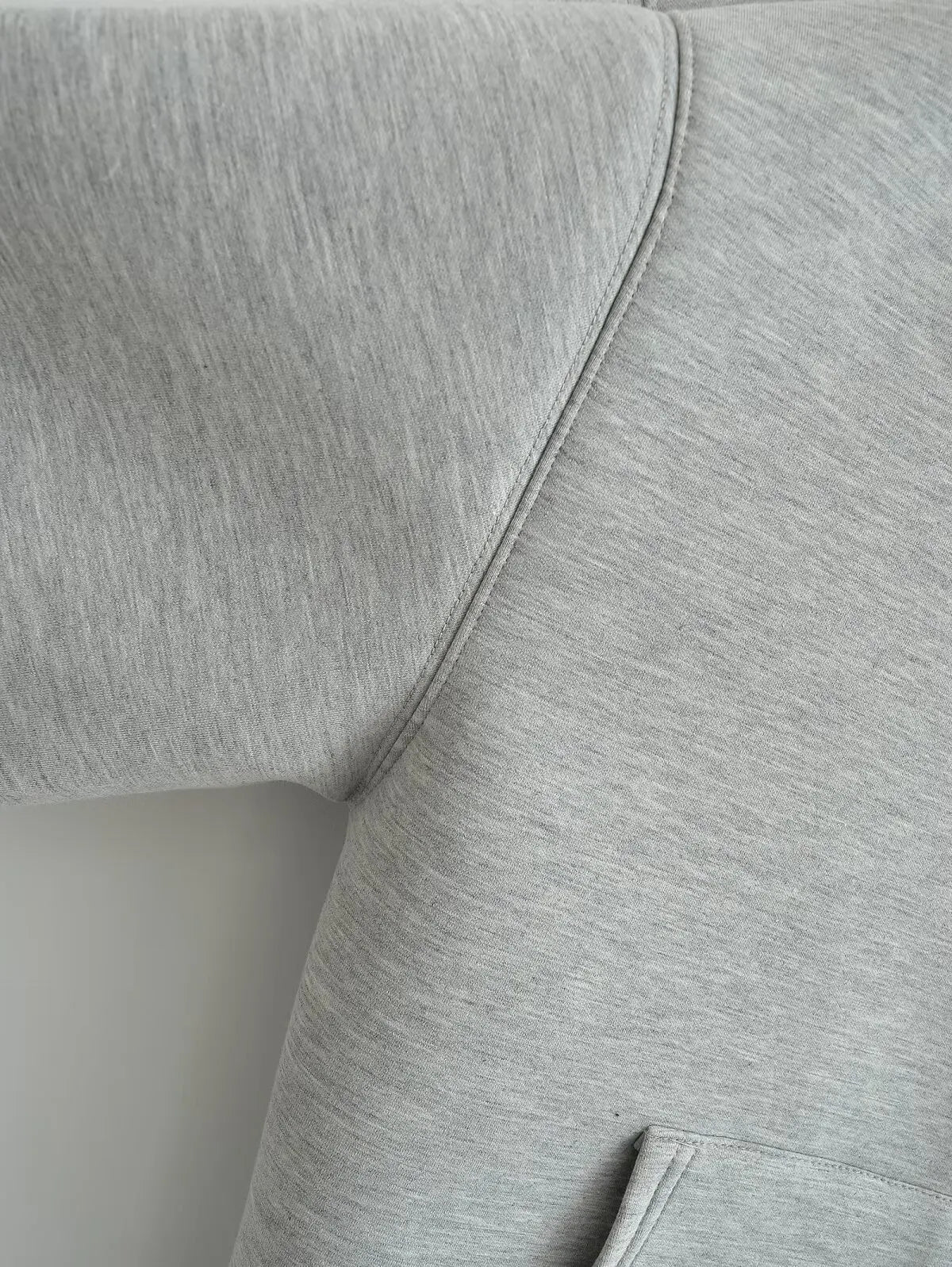 Naomi - Women's Hooded Jacket with Zip and Relaxed Fit