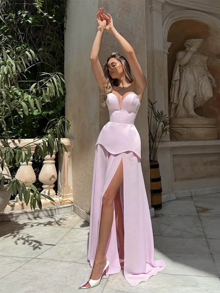 Reese - Women's Dress for Wedding Guests with Heart Neckline