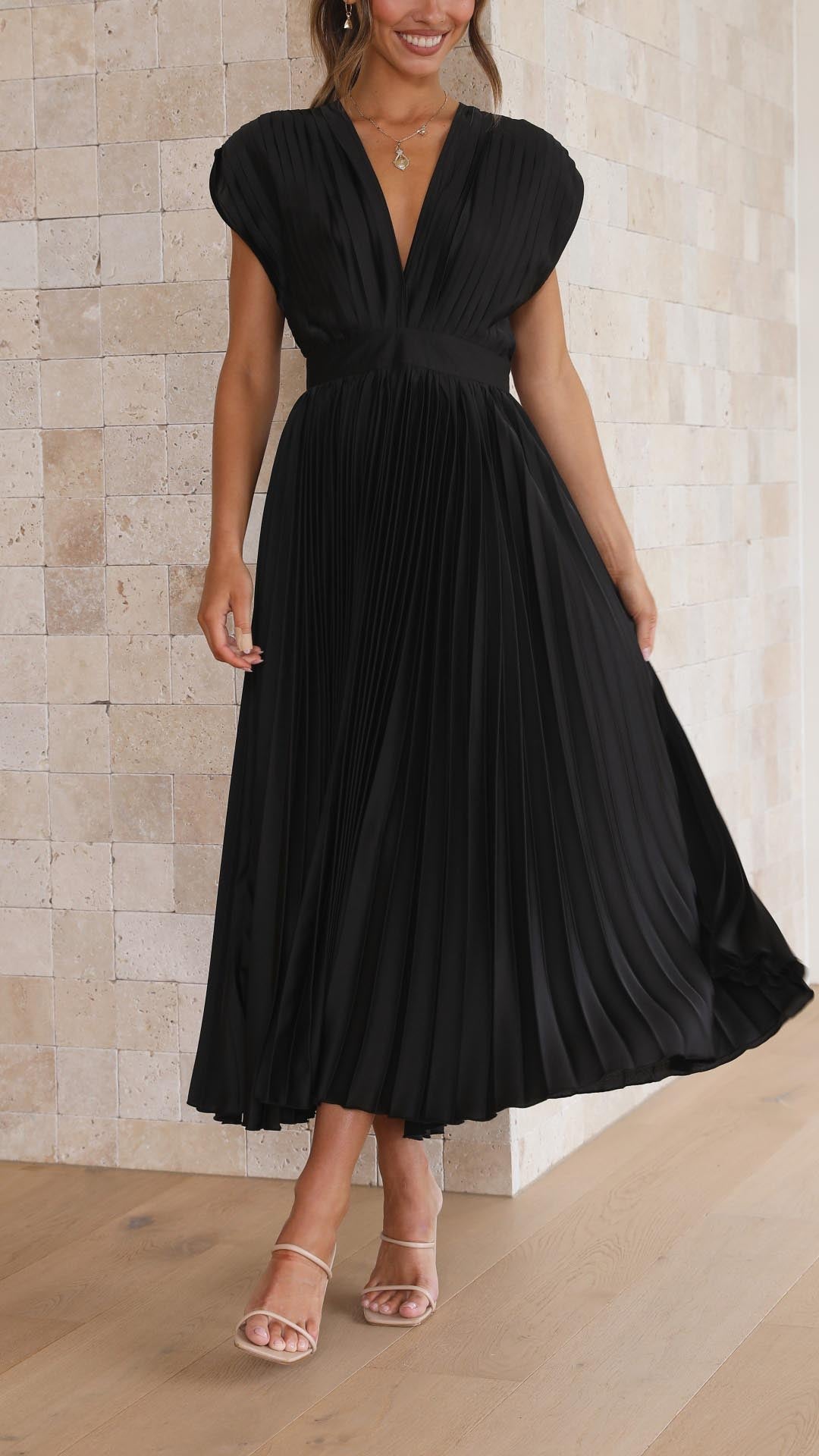 Isabella - Women's Klassisches Gefaltetes Maxi Dress