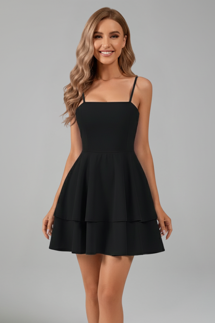 Harriet - Women's Mini Dress with Spaghetti Straps and ausgestelltem Skirt