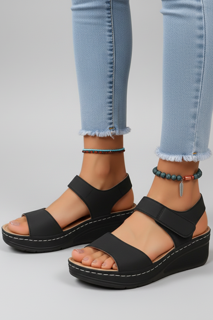 Ava - Women's-Wedge Sandals with Schlaufenriemen in Zehenbereich