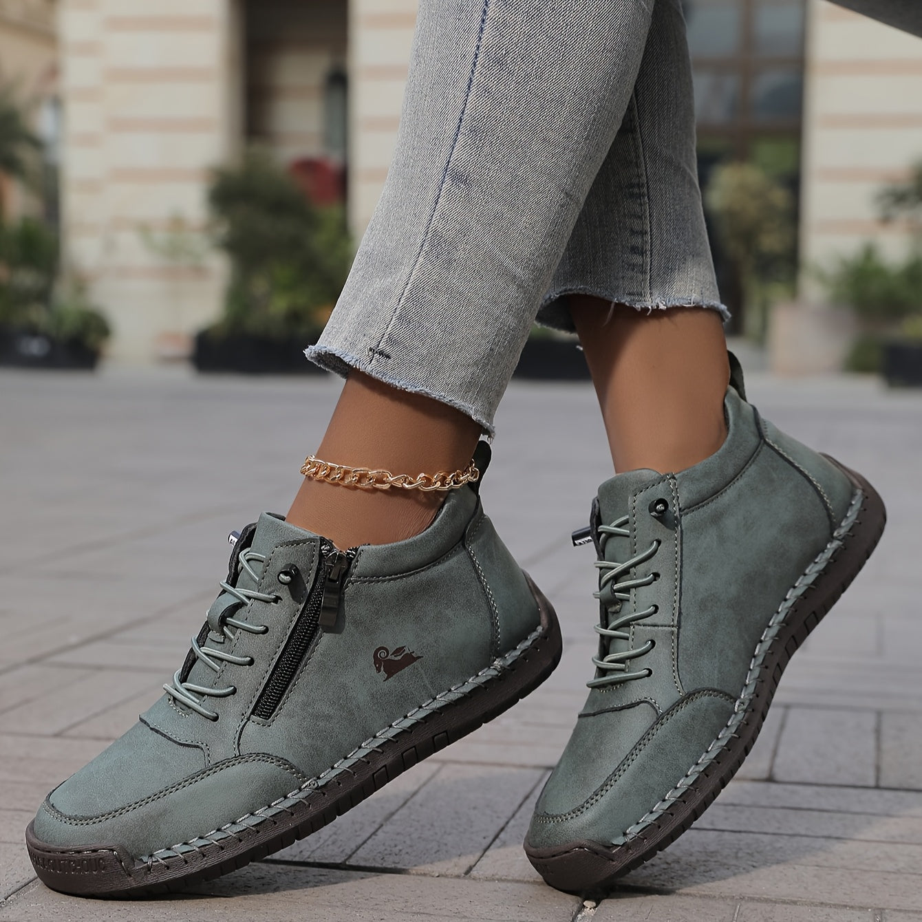 Isabella - Women's Comfortable Lace-Up Shoes with Zip